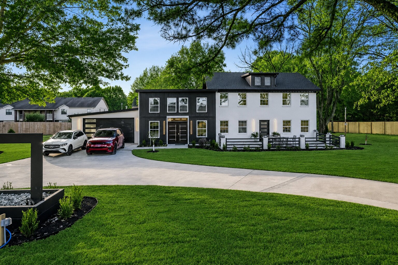 Dixieland Estate